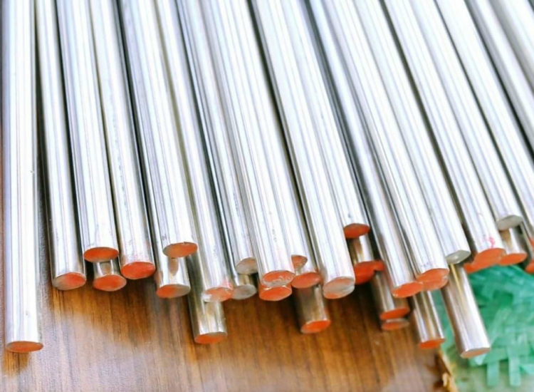 LÁP TRÒN ĐẶC 304- PHI 4|STAINLESS STEEL 304 ROUND BAR , Diameter 4mm