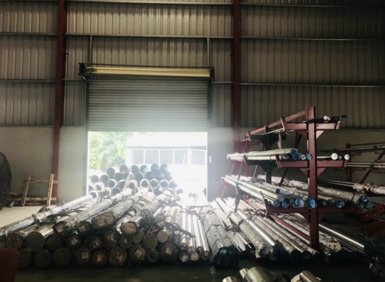 LÁP TRÒN ĐẶC 304- PHI 85|STAINLESS STEEL 304 ROUND BAR , Diameter 85mm