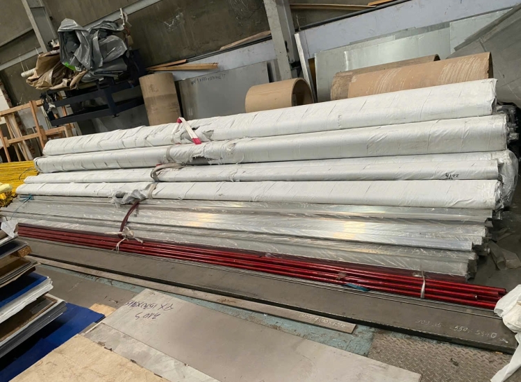 HỘP CHỮ NHẬT INOX 304/316 - 60 x 120 x3.0MM