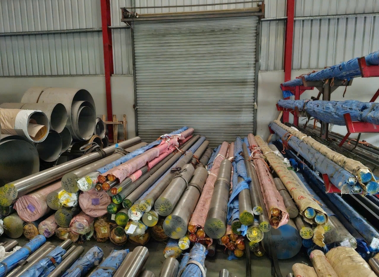 LÁP TRÒN ĐẶC 316- PHI 200|STAINLESS STEEL 316 ROUND BAR , Diameter 200mm