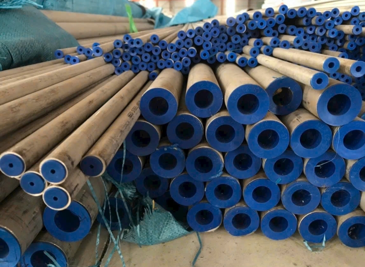 ỐNG ĐÚC INOX DN 8 - PHI 13.72 - MÁC THÉP 304/316/310S