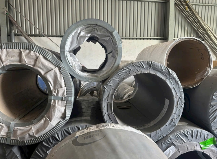 CUỘN INOX CÁN NGUỘI 304