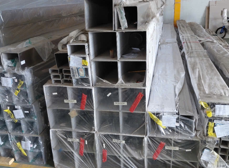 HỘP VUÔNG INOX 304|316- 110*110*6.0MM